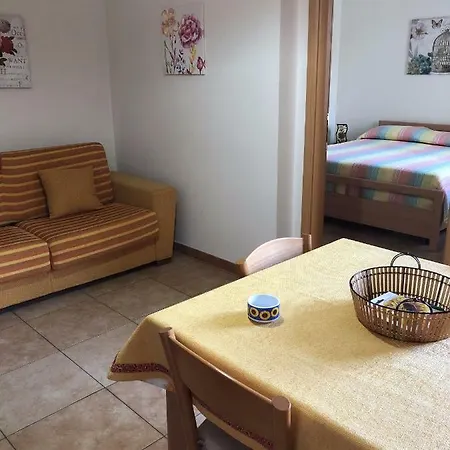 Feriehus Casette Nel Borgo Borgagne